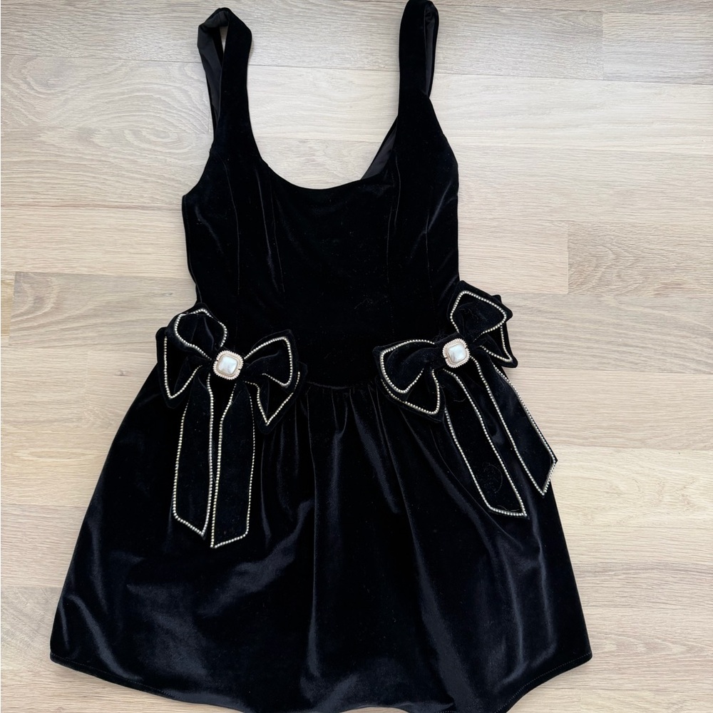 Show Me Your MuMu Black Velvet Bow Mini Dress - Size S